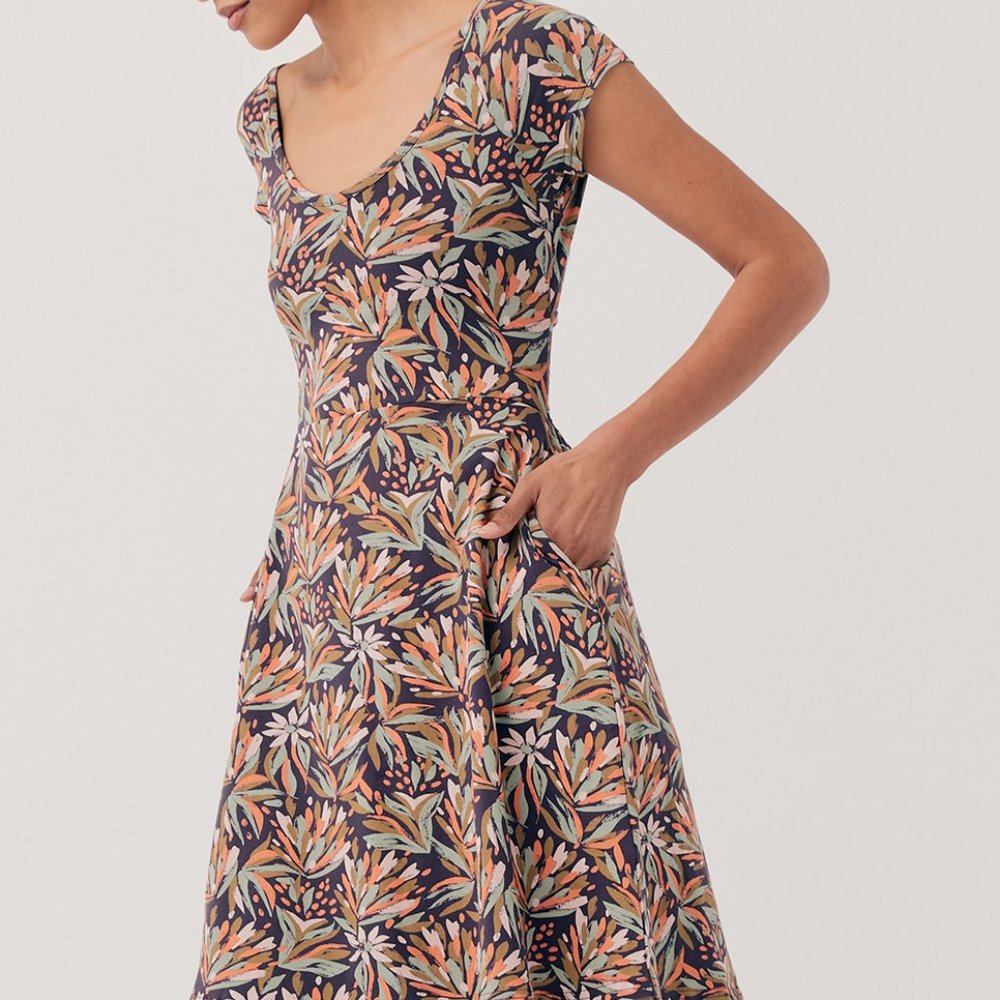 PACT NWTs Fit and Flare Cross Back Mini Dress - SOLD OUT Palm Springs pattern